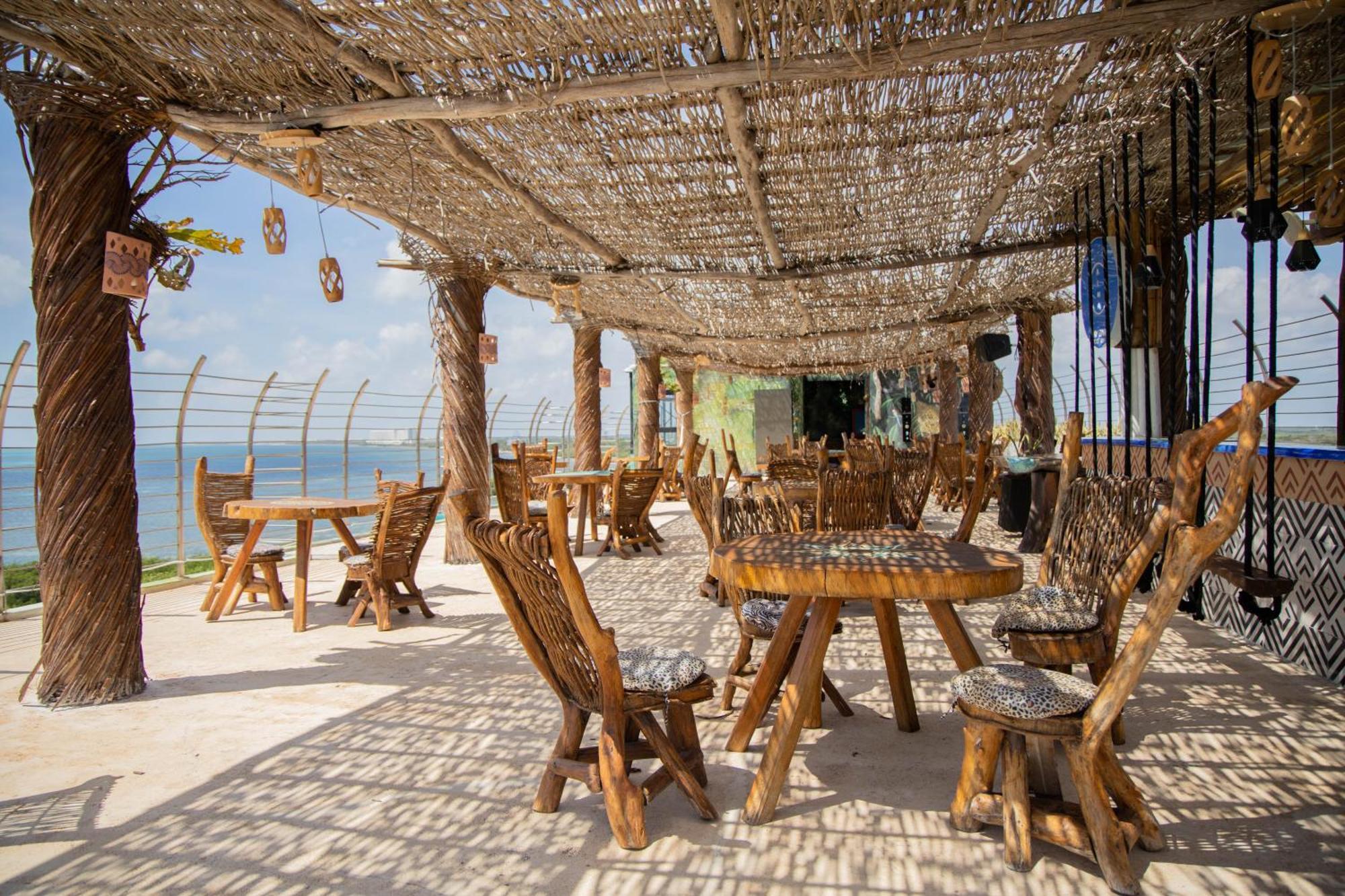 Akuazul Resorts Adults Only Канкун Экстерьер фото