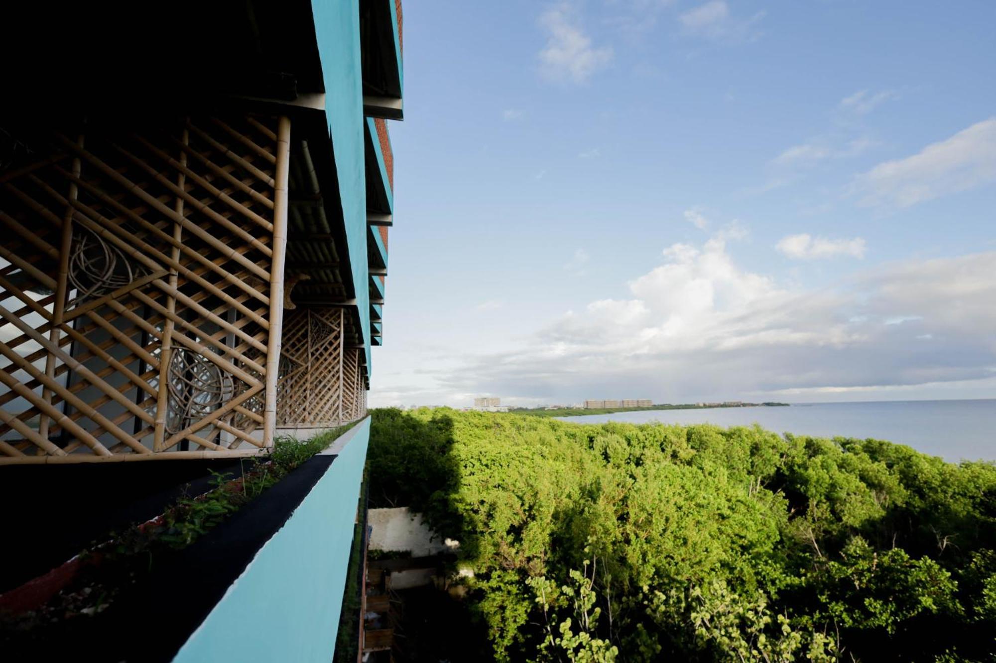 Akuazul Resorts Adults Only Канкун Экстерьер фото