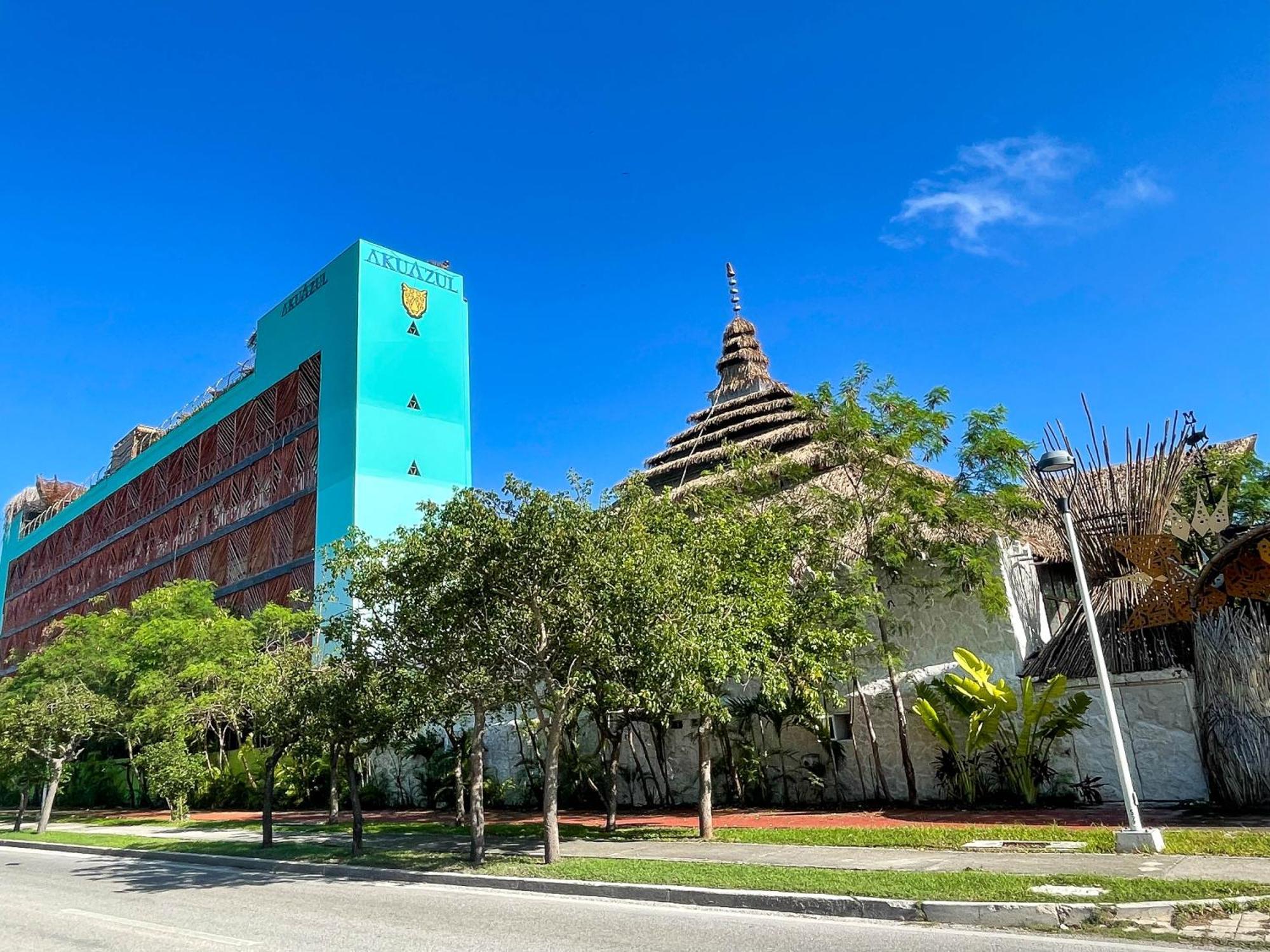 Akuazul Resorts Adults Only Канкун Экстерьер фото
